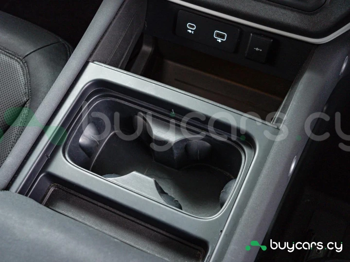 Land Rover Defender White