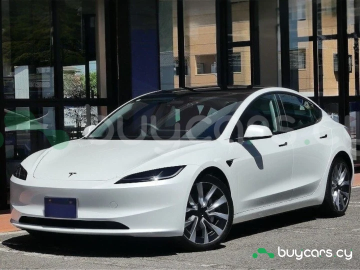 Tesla Model 3 White