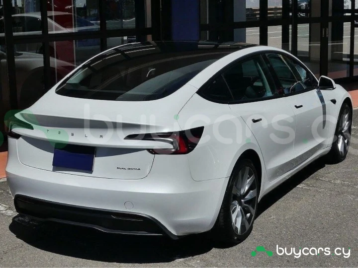 Tesla Model 3 White