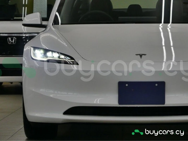Tesla Model 3 White