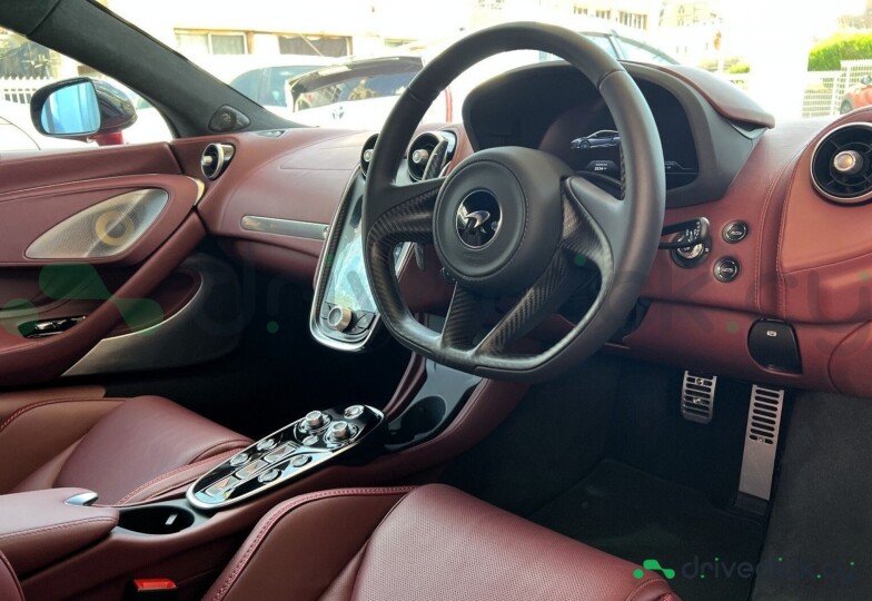McLaren GT Red