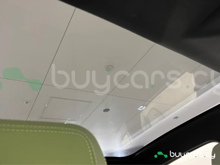 Jaguar E-Pace Серый