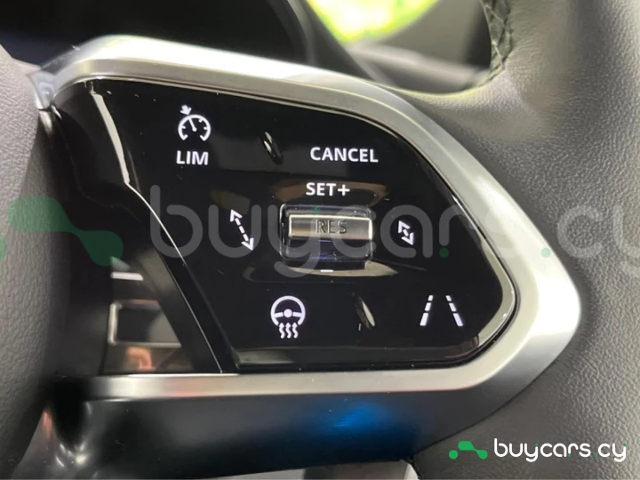 Jaguar E-Pace Серый