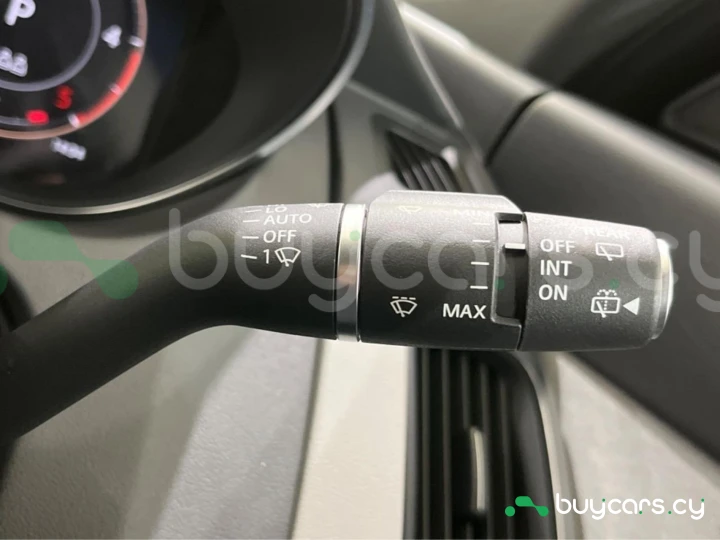 Jaguar E-Pace Серый