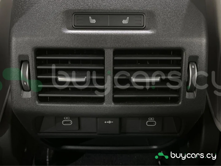 Jaguar E-Pace Серый