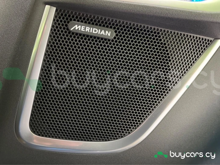 Jaguar E-Pace Серый