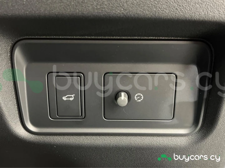 Jaguar E-Pace Серый