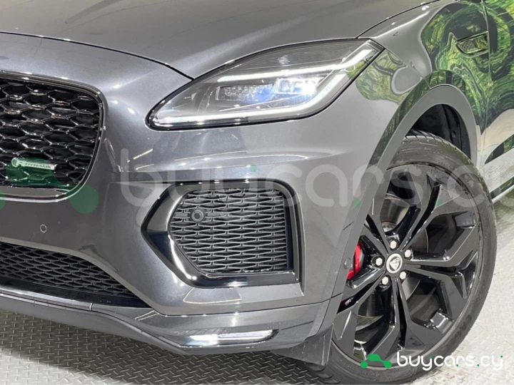 Jaguar E-Pace Серый