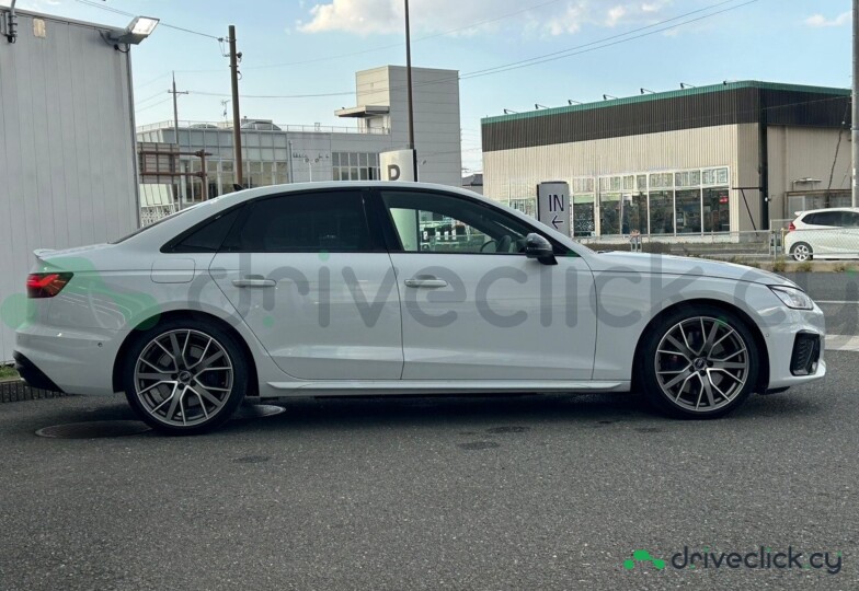 Audi S4 White