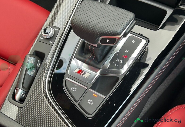 Audi S4 White