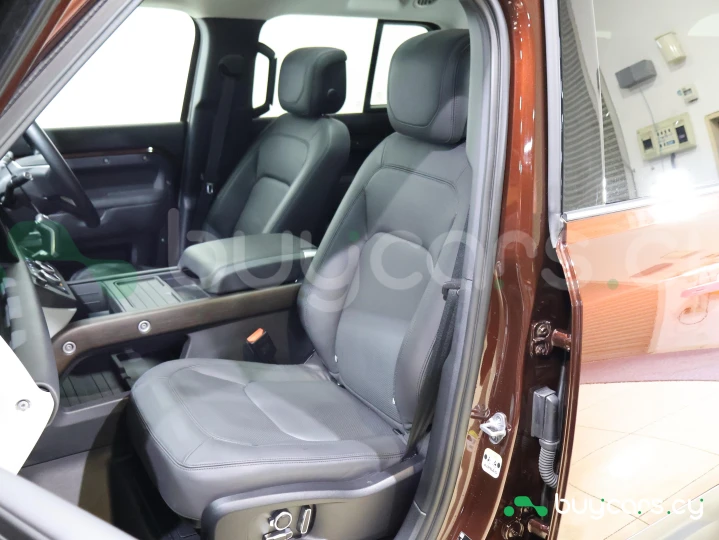 Land Rover Defender Brown