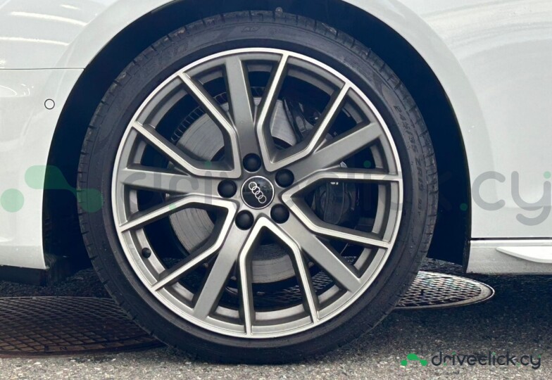 Audi S4 White