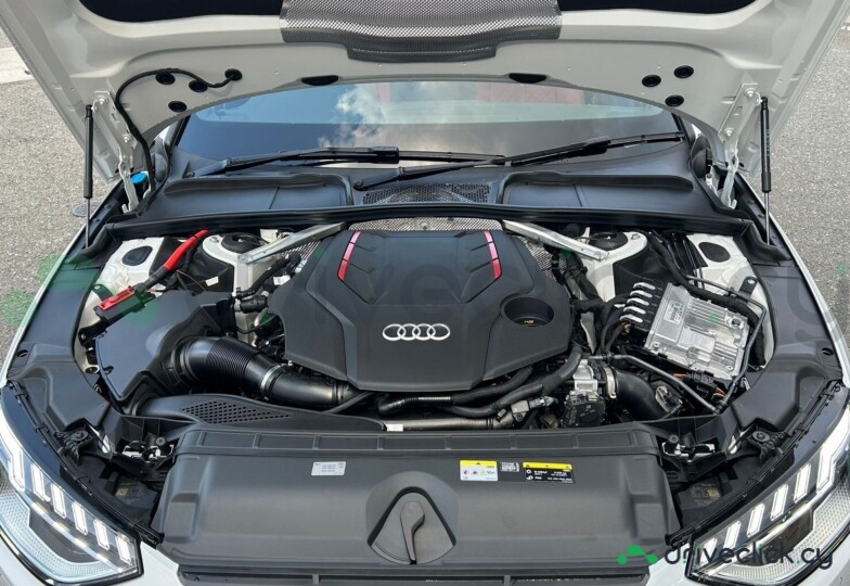 Audi S4 White
