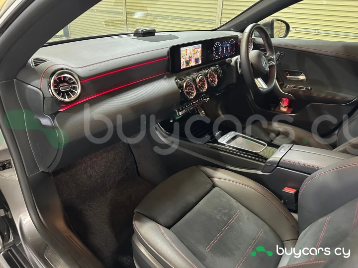 Mercedes CLA-class Серый