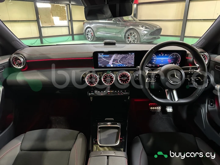 Mercedes CLA-class Серый