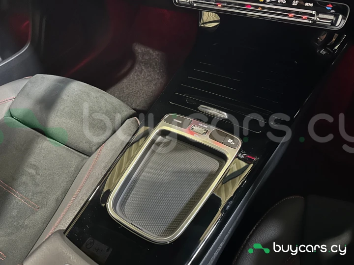 Mercedes CLA-class Серый