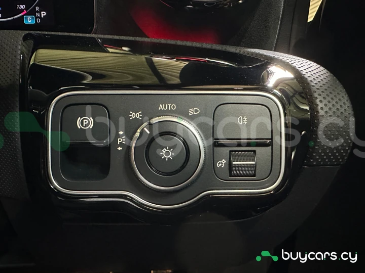 Mercedes CLA-class Серый