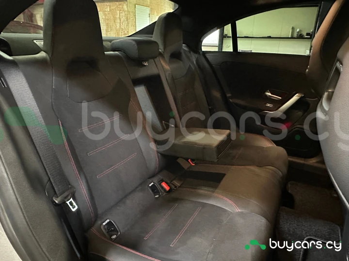 Mercedes CLA-class Серый