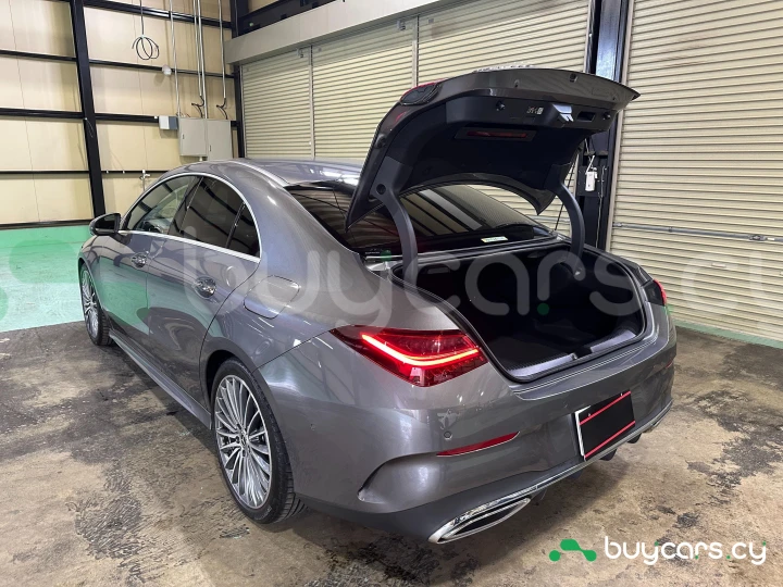 Mercedes CLA-class Серый
