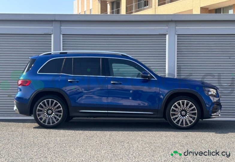 Mercedes GLB-class Синий