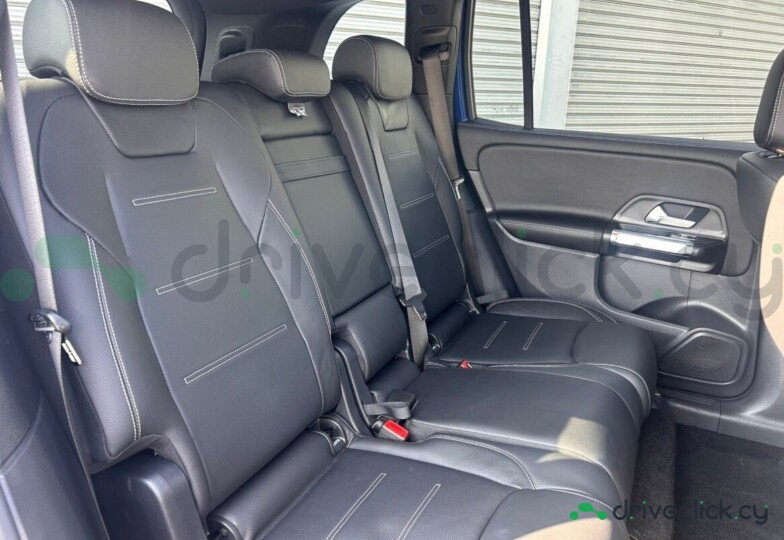 Mercedes GLB-class Синий
