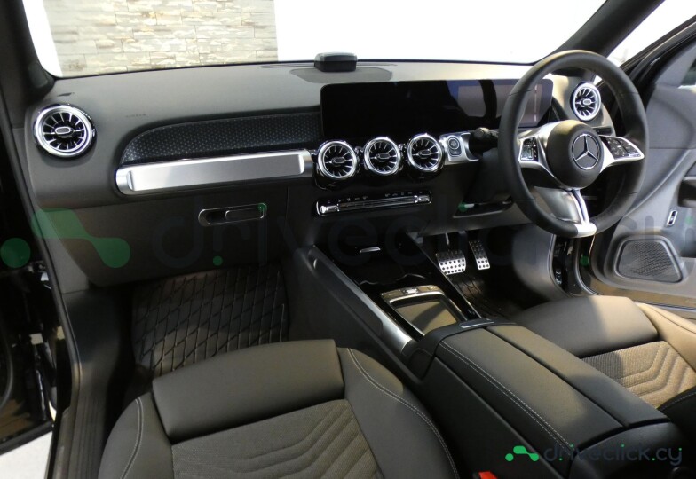 Mercedes GLB-class Черный