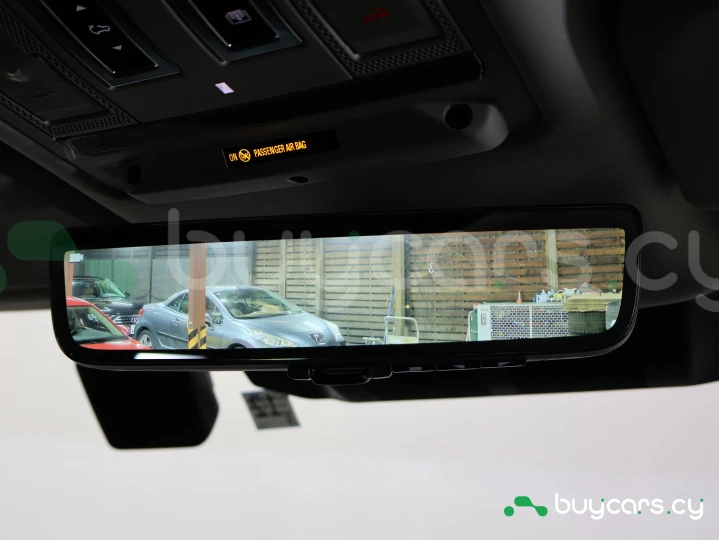 Land Rover Defender Brown