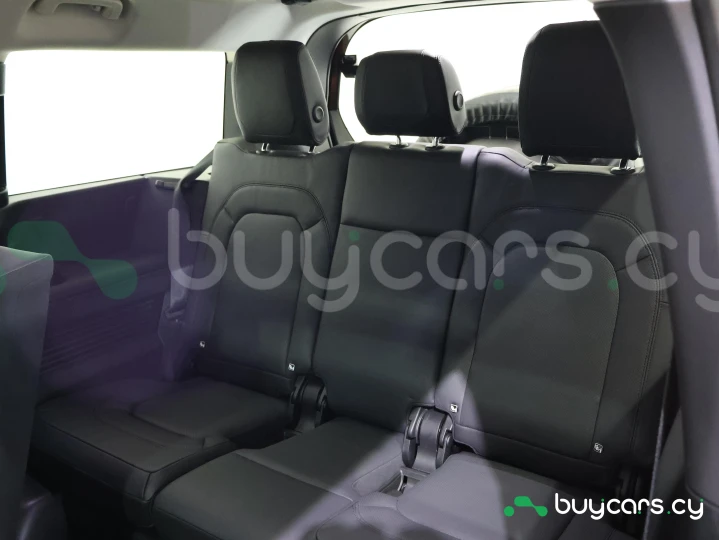 Land Rover Defender Brown