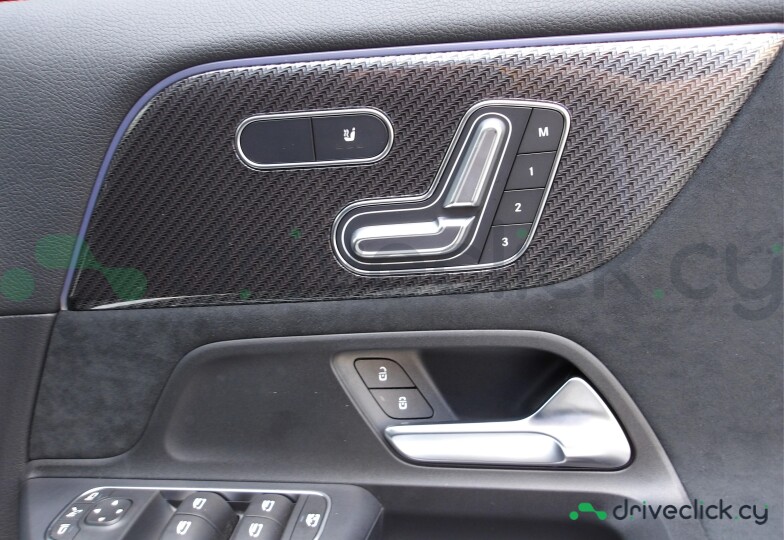 Mercedes GLA-class Black