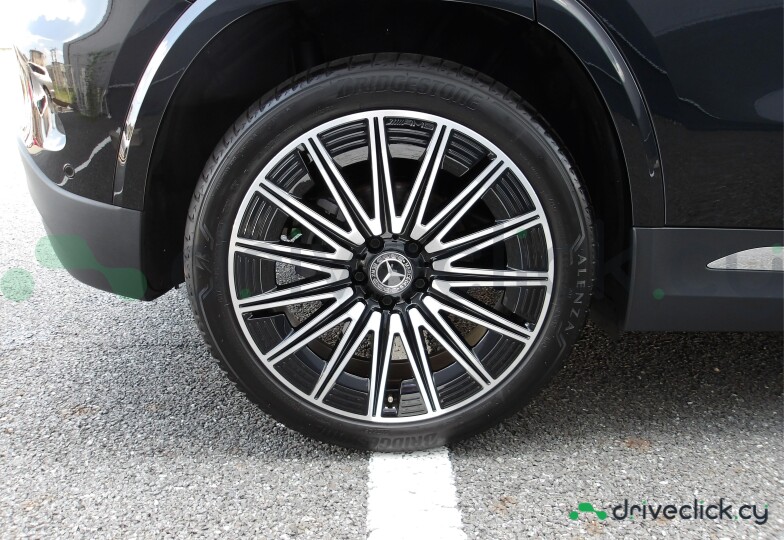Mercedes GLA-class Black