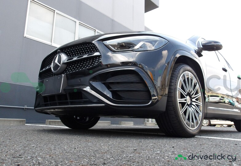 Mercedes GLA-class Black