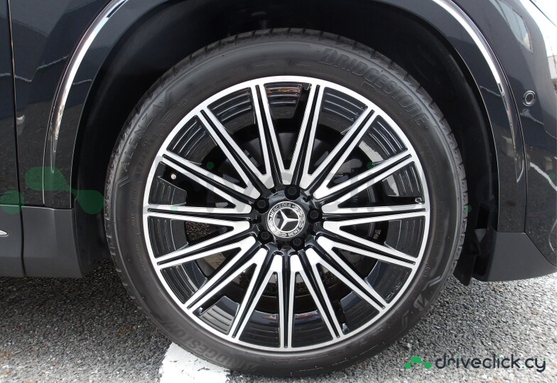 Mercedes GLA-class Black
