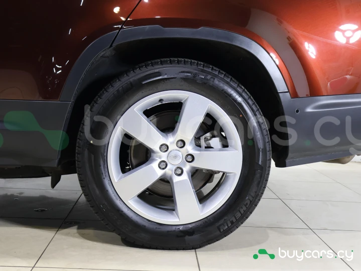 Land Rover Defender Brown