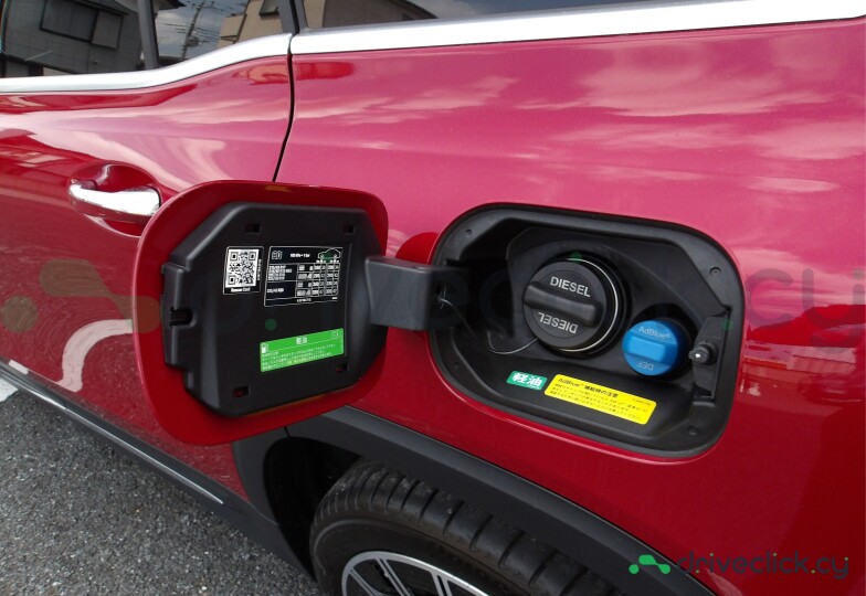 Mercedes GLB-class Red