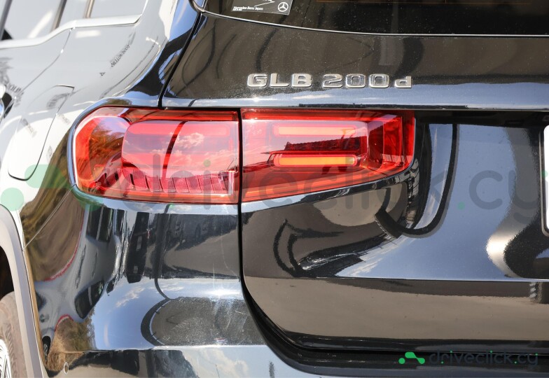 Mercedes GLB-class Black