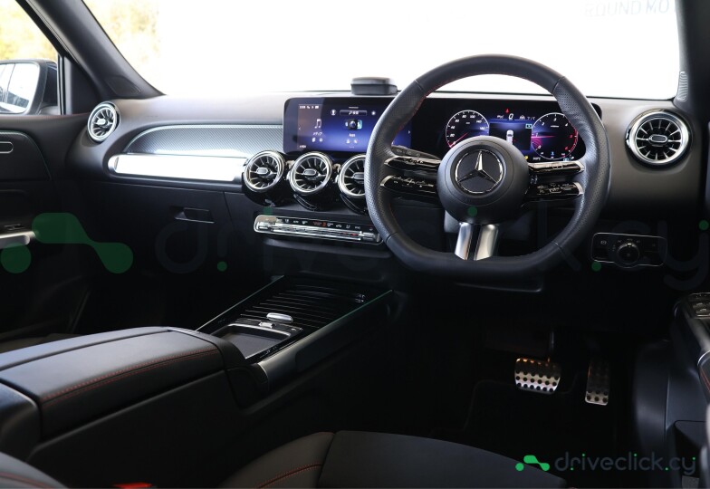 Mercedes GLB-class Black