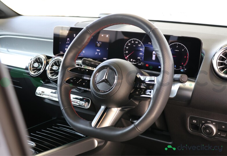 Mercedes GLB-class Black