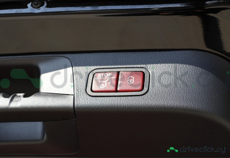 Mercedes GLB-class Black