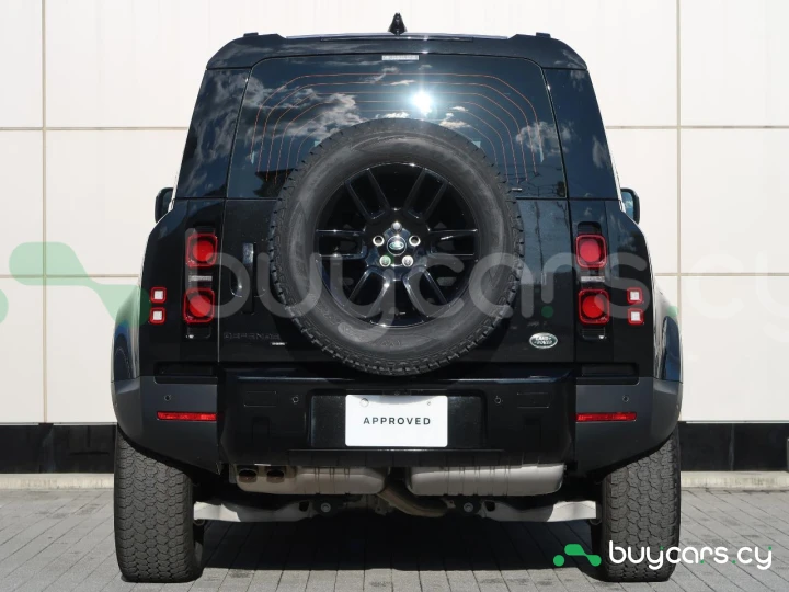 Land Rover Defender Черный