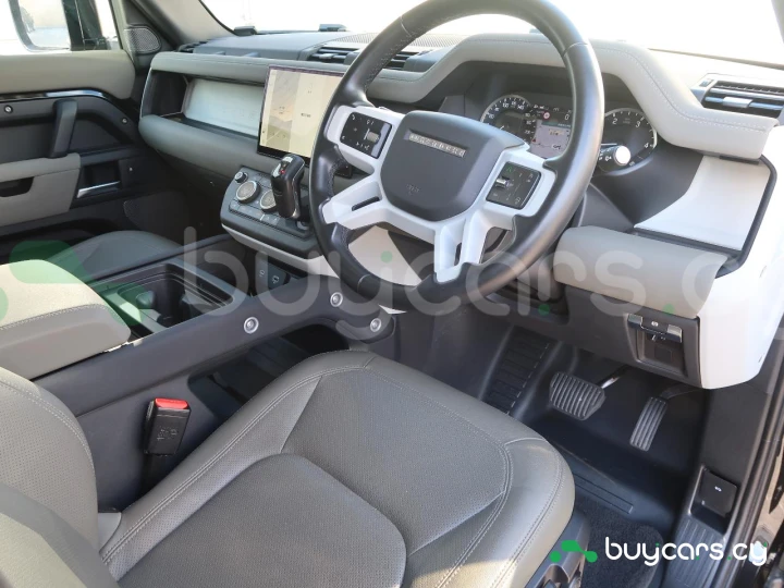 Land Rover Defender Черный