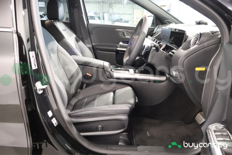 Mercedes GLA-class Черный