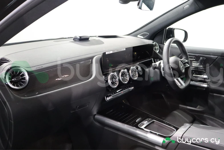 Mercedes GLA-class Черный