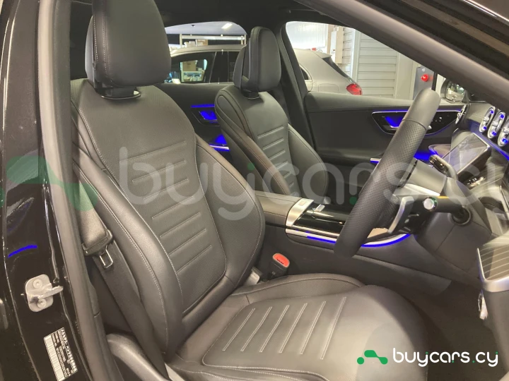 Mercedes C-class Черный