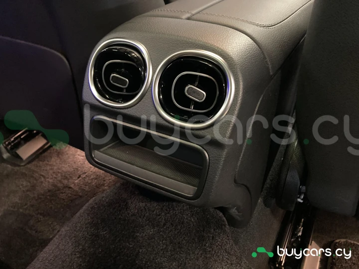 Mercedes C-class Черный