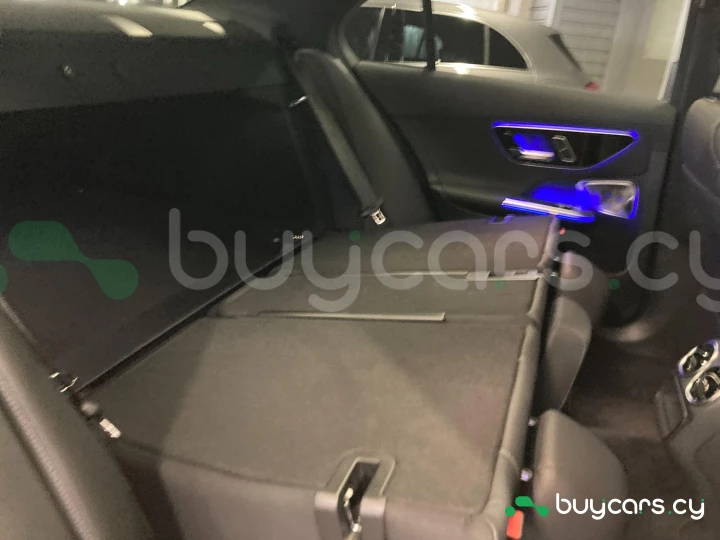 Mercedes C-class Черный