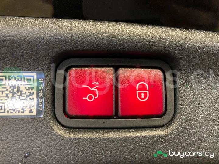 Mercedes C-class Черный