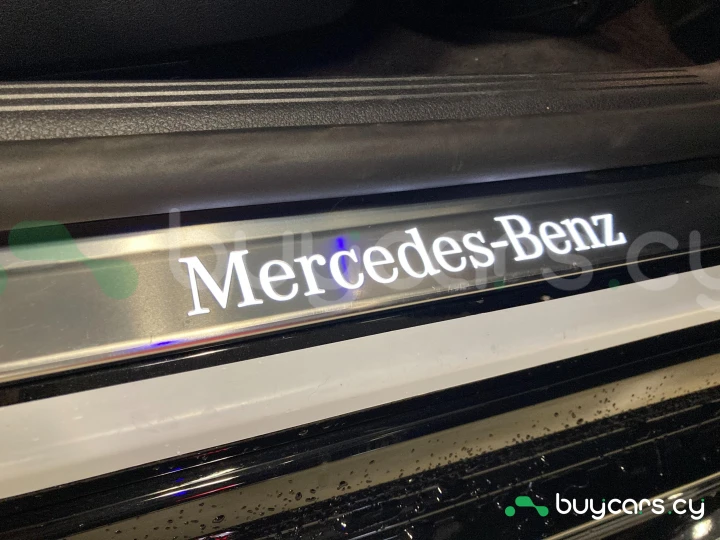 Mercedes C-class Черный