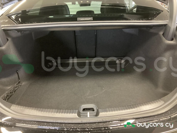 Mercedes C-class Черный