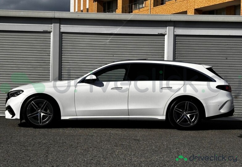 Mercedes E-class White