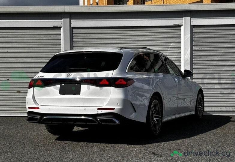 Mercedes E-class White